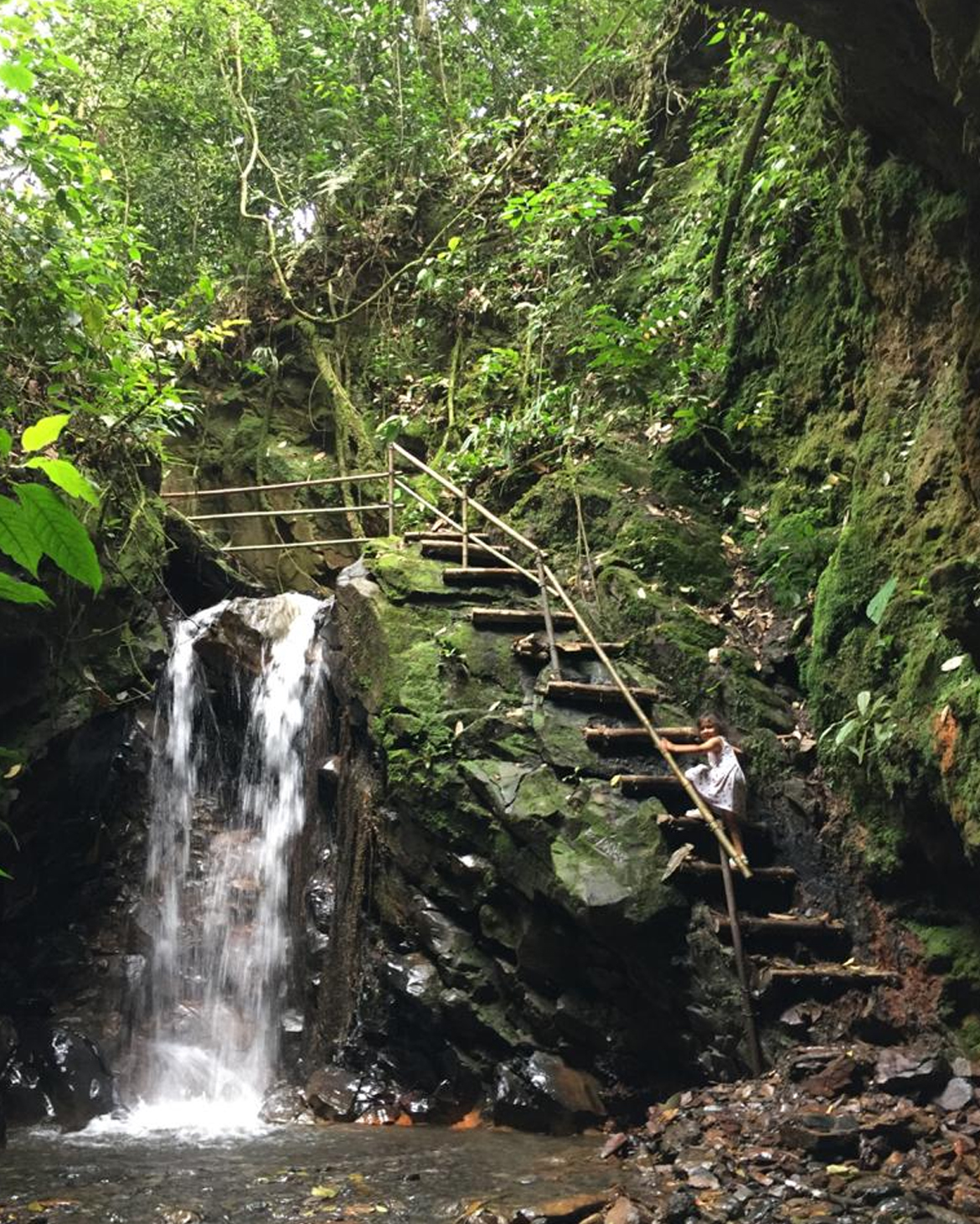 cascadas cerca a bogota